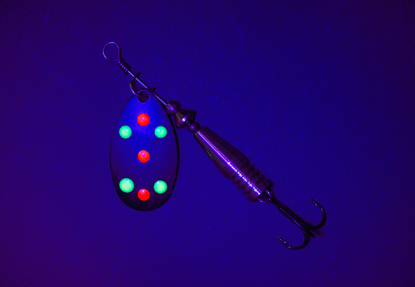 Colonel UV Wonder Spinner Blacky, 7g