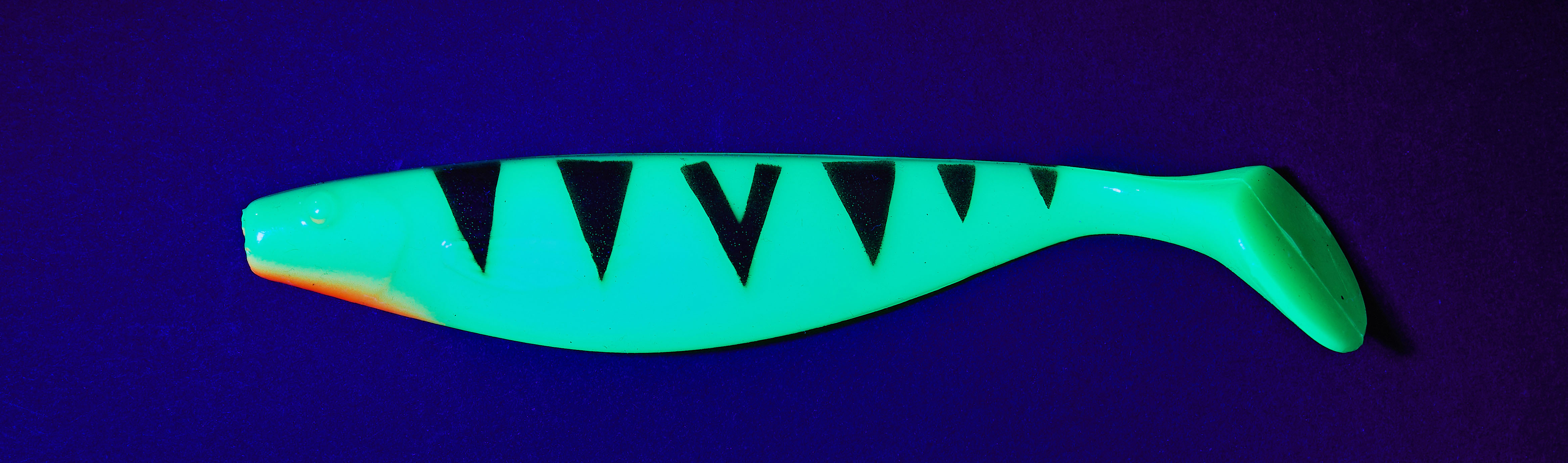 MAJO Super Booster UV Green Fire Tiger 13cm